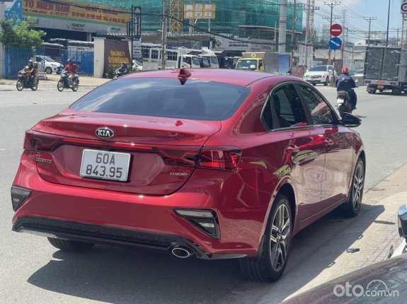 Kia Cerato 1.6 AT Luxury 2020 - Đi chuẩn 2 vạn kilomet