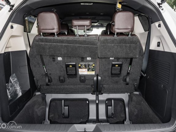 Toyota Sienna Platinum 2.5L AT FWD 2021 - Xe còn như mới, liên hệ trao đổi trực tiếp