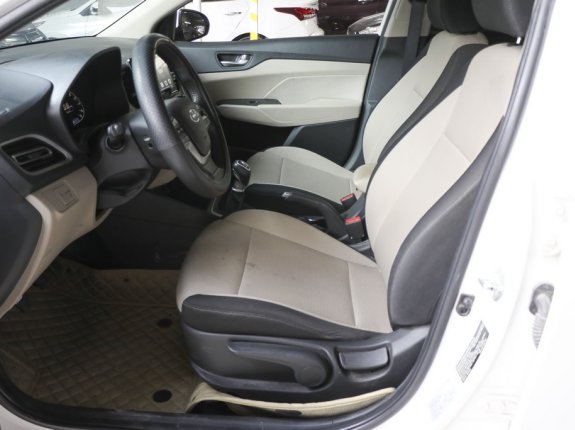 Hyundai Accent 1.4 MT 2021 - Bản full