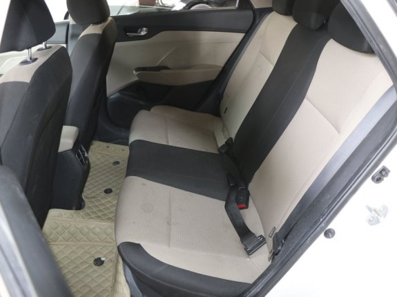 Hyundai Accent 1.4 MT 2021 - Bản full