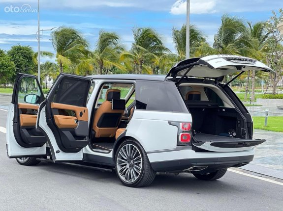 Land Rover Range Rover AutoBiography LWB 3.0L 2019 - Xe đi giữ gìn còn như mới, full lịch sử hãng