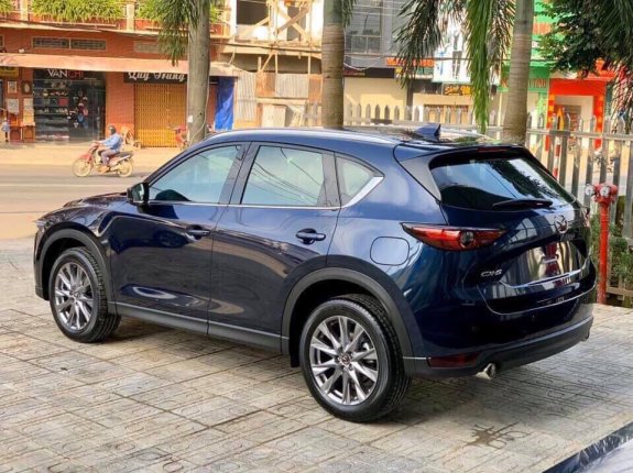 Mazda CX-5 2.0 Deluxe 2022 - Sẵn xe giao luôn - Giá giảm sâu - Hỗ trợ mọi thủ tục
