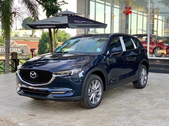 Mazda CX-5 2.0 Deluxe 2022 - Sẵn xe giao luôn - Giá giảm sâu - Hỗ trợ mọi thủ tục