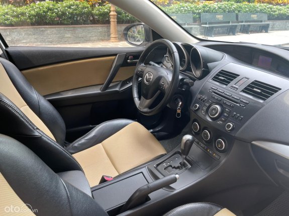 Mazda 3 2012 - Bán xe đăng ký 2012 xe gia đình giá 375tr