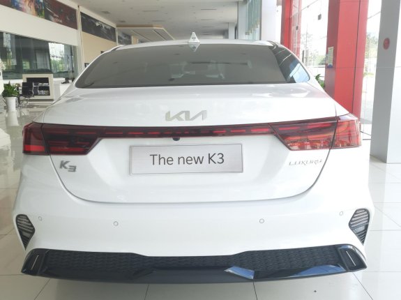 Kia K3 1.6 Luxury 2022 - Sẵn xe giao ngay - Hỗ trợ trả góp 85% - Ưu đãi quà tặng - Liên hệ Ms. Diện Kia