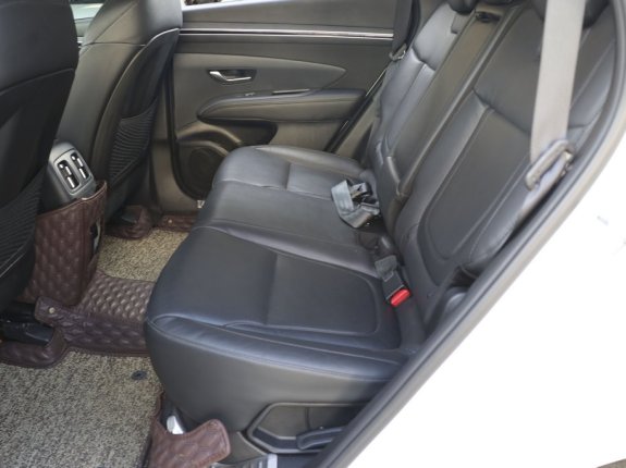 Hyundai Tucson 2.0 Dầu đặc biệt 2022 - Bản full