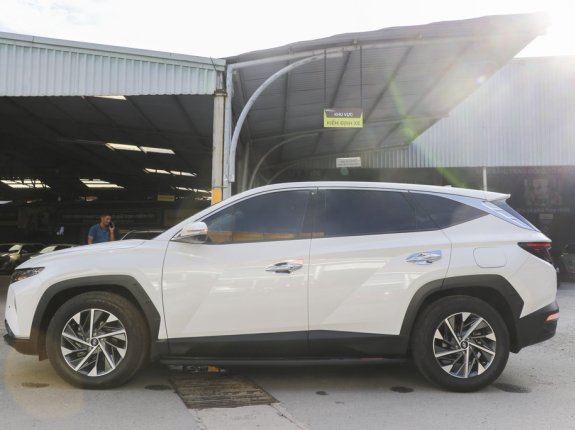 Hyundai Tucson 2.0 Dầu đặc biệt 2022 - Bản full