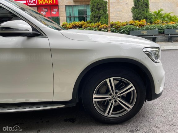 Mercedes-Benz GLC 200 4Matic 2019 - Đăng ký 2019 còn mới giá tốt 1 tỷ 650tr