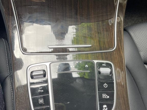 Mercedes-Benz GLC 200 4Matic 2019 - Đăng ký 2019 còn mới giá tốt 1 tỷ 650tr