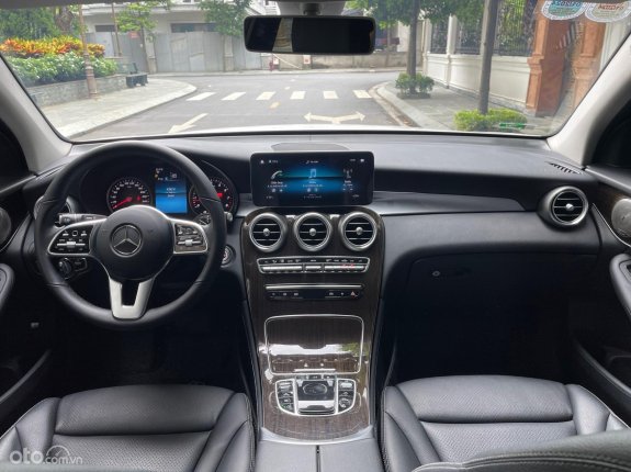 Mercedes-Benz GLC 200 4Matic 2019 - Đăng ký 2019 còn mới giá tốt 1 tỷ 650tr