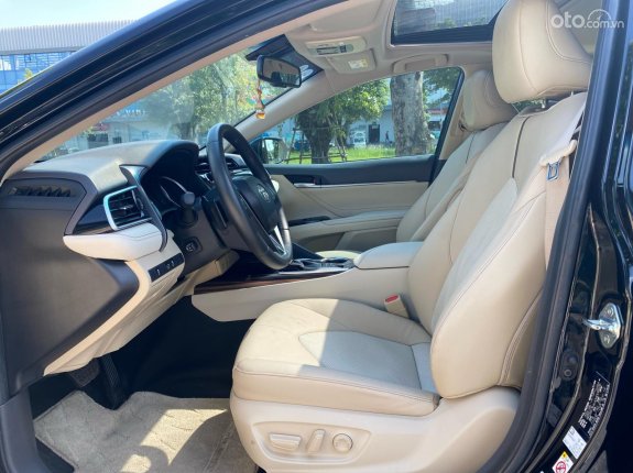 Toyota Camry 2.5Q 2019 - Siêu lướt 2v5 km