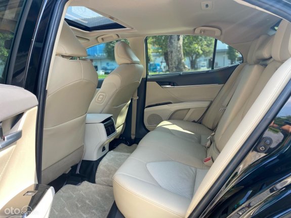 Toyota Camry 2.5Q 2019 - Siêu lướt 2v5 km