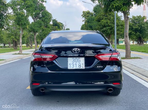 Toyota Camry 2.5Q 2019 - Siêu lướt 2v5 km