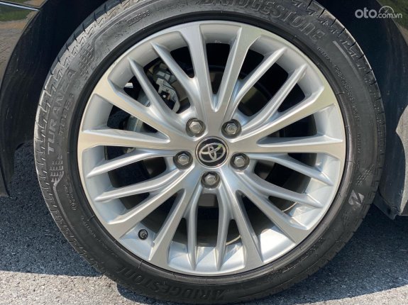 Toyota Camry 2.5Q 2019 - Siêu lướt 2v5 km