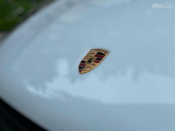 Porsche Macan tiêu chuẩn 2016 - Model 2017