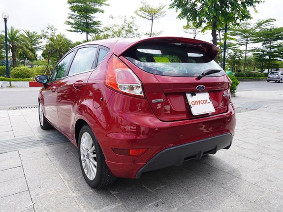 Ford Fiesta Titanium 1.0 AT EcoBoost 2016 - Màu đỏ, giá cực tốt