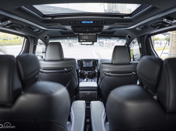 Toyota Alphard Executive Lounge 2019 - Màu đen, xe nhập