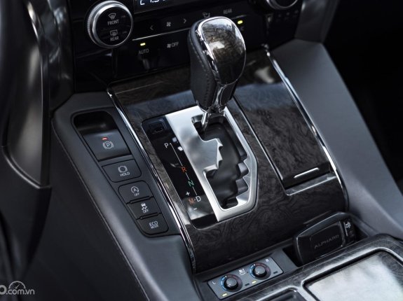Toyota Alphard Executive Lounge 2019 - Màu đen, xe nhập
