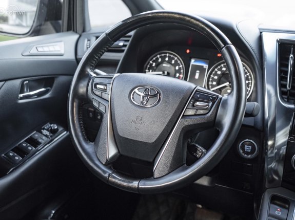 Toyota Alphard Executive Lounge 2019 - Màu đen, xe nhập