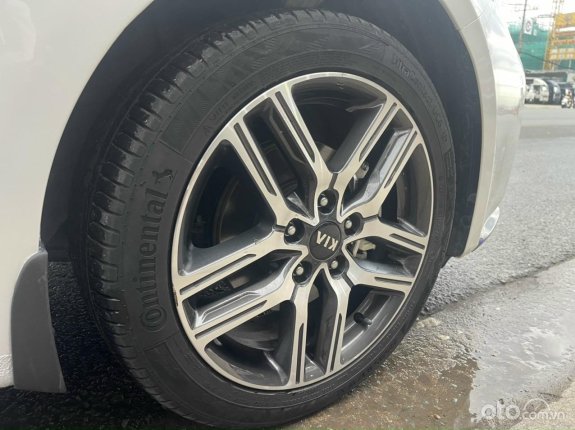Kia Cerato 2.0 AT Premium 2020 - Siêu lướt đi chuẩn 7 (bảy) ngàn kilomet