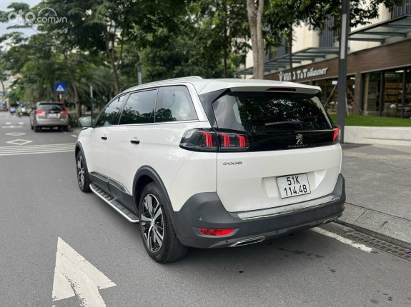Peugeot 5008 Allure 2021 - Một chủ mua mới đi chuẩn 1 vạn kilomet