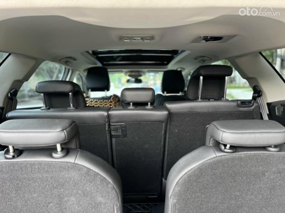 Peugeot 5008 Allure 2021 - Một chủ mua mới đi chuẩn 1 vạn kilomet