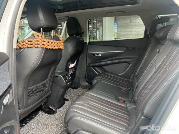 Peugeot 5008 Allure 2021 - Một chủ mua mới đi chuẩn 1 vạn kilomet
