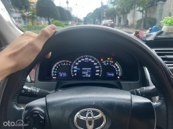 Toyota Camry 2.0E 2014 - Đi chuẩn 68 ngàn cây option full kịch