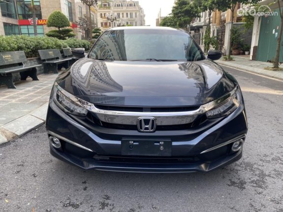 Honda Civic 1.8 G 2019 - Cần bán gấp xe mới 95%, giá 675tr