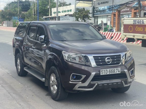 Nissan Navara EL premium r 2.5 AT 2017 - Máy dầu 2WD nhập ThaiLand