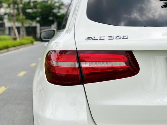 Mercedes-Benz GLC 300 4Matic 2016 - Tư nhân biển tỉnh