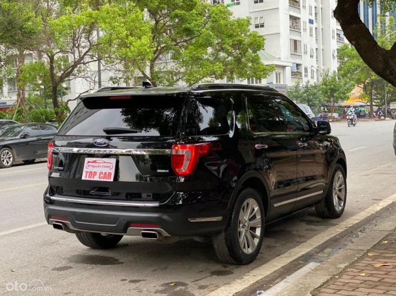 Ford Explorer 2.3L Ecoboost 2018 - Xe màu đen