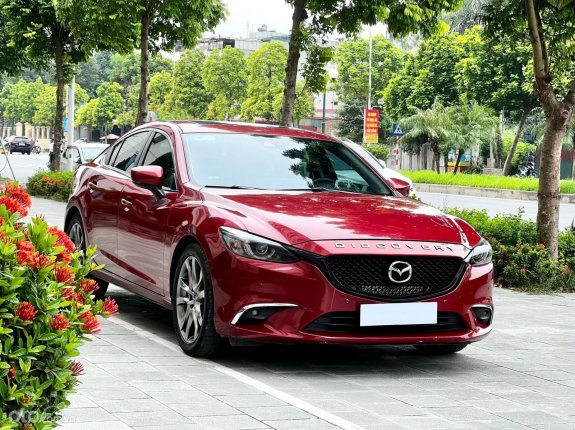 Mazda 6 2.0L Premium 2018 - Đăng ký 2018, mới 95%, giá tốt 705tr