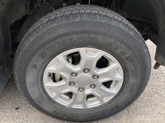 Ford Ranger XLS 2.2 4x2 AT 2017 - Số tự động, một cầu