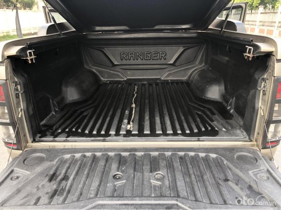 Ford Ranger XLS 2.2 4x2 AT 2017 - Số tự động, một cầu