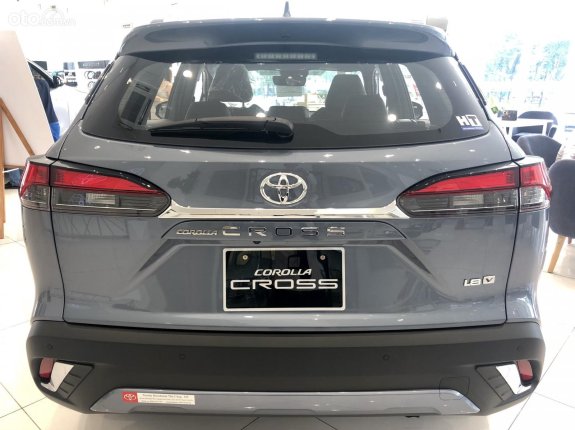 Toyota Corolla Cross 1.8 V  2023 - Hỗ trợ 1 phần phí trước bạ xe, đủ màu, giao ngay, 270tr nhận xe
