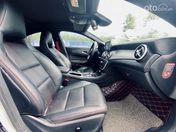 Mercedes-Benz AMG CLA 45 2014 - Màu trắng, nội thất đen