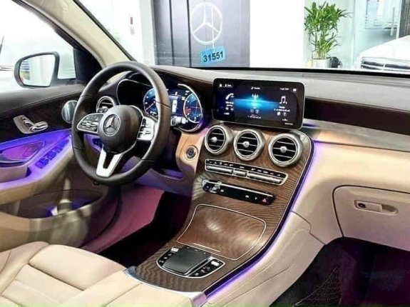 Mercedes-Benz GLC 200 4Matic 2023 - Thông số kỹ thuật, giá lăn bánh mới nhất 2023