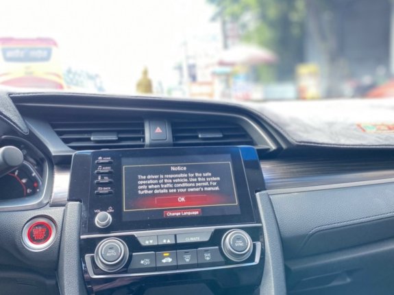 Honda Civic 1.5 Turbo RS 2020 - Nhập khẩu Thái Lan một chủ từ mới, đi chuẩn 2 vạn kilomet