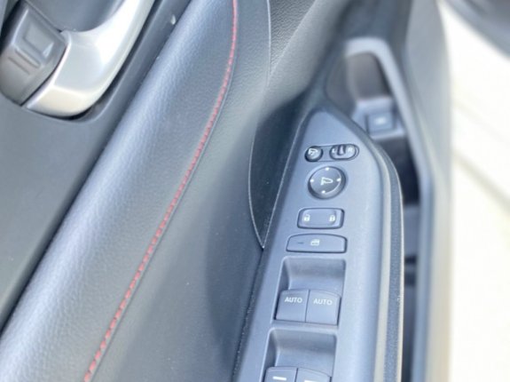 Honda Civic 1.5 Turbo RS 2020 - Nhập khẩu Thái Lan một chủ từ mới, đi chuẩn 2 vạn kilomet