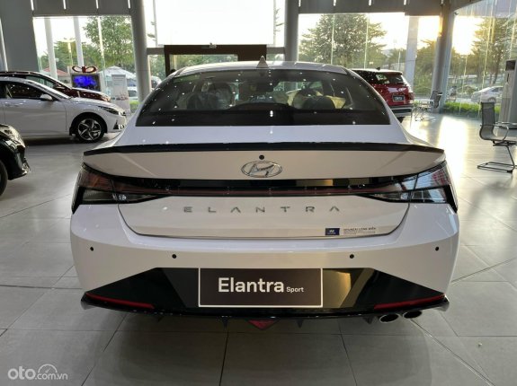 Hyundai Elantra 2023 - Model 2023 giá tốt, liên hệ ngay để nhận ưu đãi cho các khách hàng nhanh tay nhất