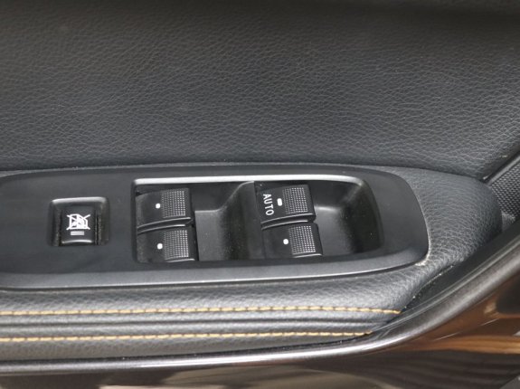 Ford Ranger Wildtrak 4x4 AT 2020 - Giá bán 836tr