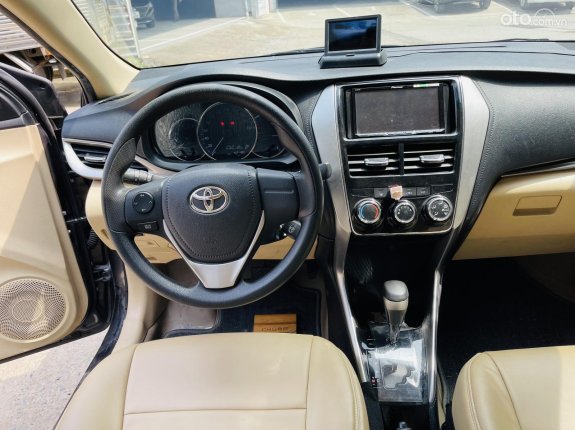 Toyota Vios 1.5 E CVT 2019 - Bản 7 túi khí