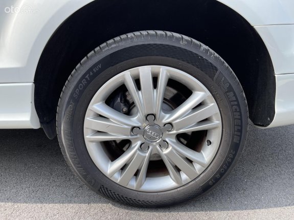 Audi Q7 3.0 TFSI Quattro 2015 - Xe chạy như mới