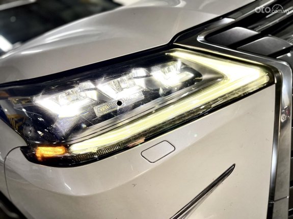 Lexus LX 570 Super Sport 2016 - Xe biển Hà Nội, còn rất mới và đẹp