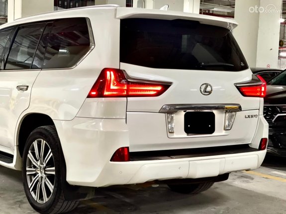 Lexus LX 570 Super Sport 2016 - Xe biển Hà Nội, còn rất mới và đẹp