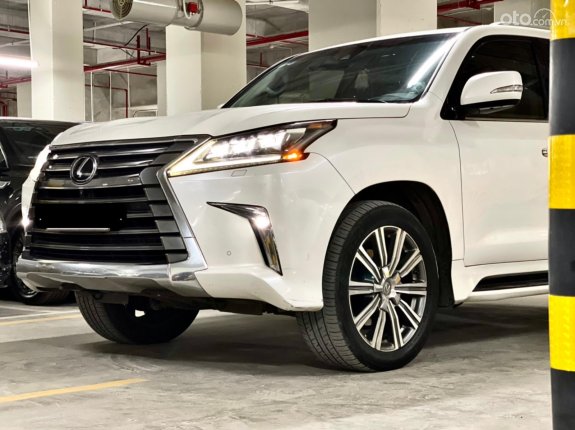 Lexus LX 570 Super Sport 2016 - Xe biển Hà Nội, còn rất mới và đẹp