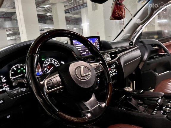 Lexus LX 570 Super Sport 2016 - Xe biển Hà Nội, còn rất mới và đẹp