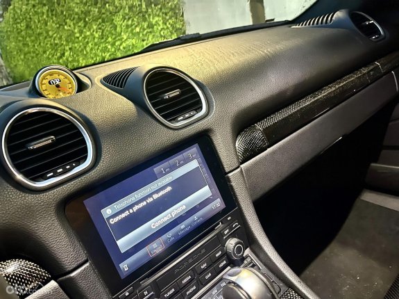 Porsche 718 cayman 2019 - Màu trắng cực phê