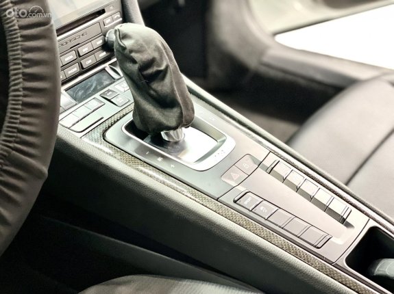 Porsche 718 cayman 2019 - Màu trắng cực phê